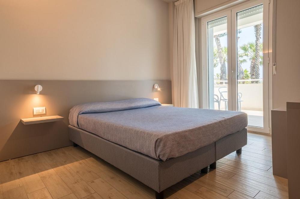 Hotel Relax Family & Spa San Benedetto del Tronto Exterior photo