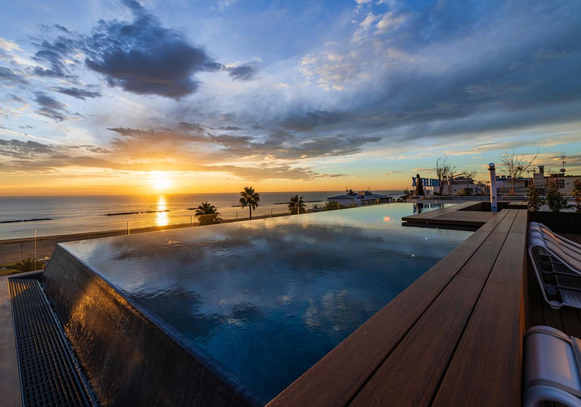 Hotel Relax Family & Spa San Benedetto del Tronto Exterior photo